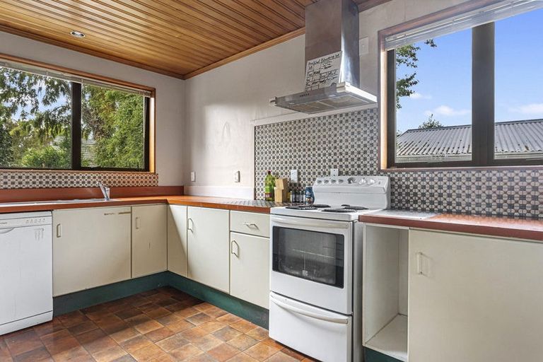 Photo of property in 5 Siska Place, Upper Riccarton, Christchurch, 8041