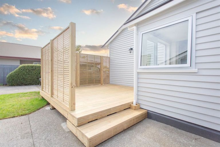 Photo of property in 37 Somerfield Street, Somerfield, Christchurch, 8024