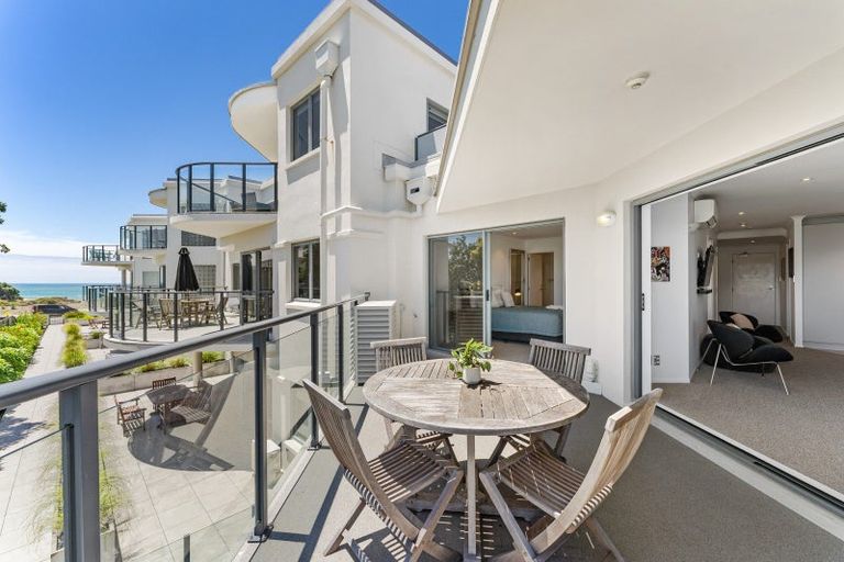 Photo of property in 301/178 Marine Parade, Mount Maunganui, 3116