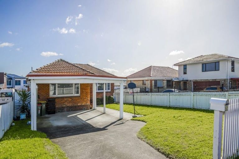 Photo of property in 51 Milton Road, Papatoetoe, Auckland, 2024