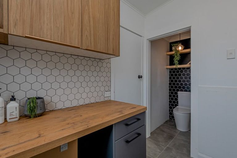 Photo of property in 23 Haydon Street, Roslyn, Palmerston North, 4414