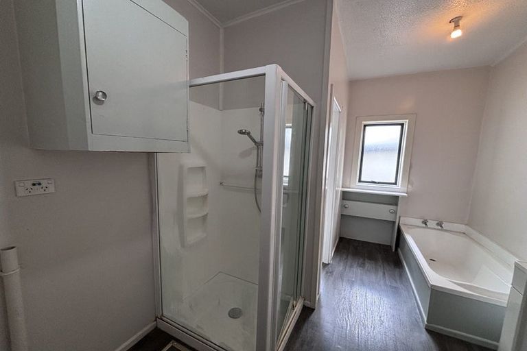 Photo of property in 75 Rowses Road, Aranui, Christchurch, 8061