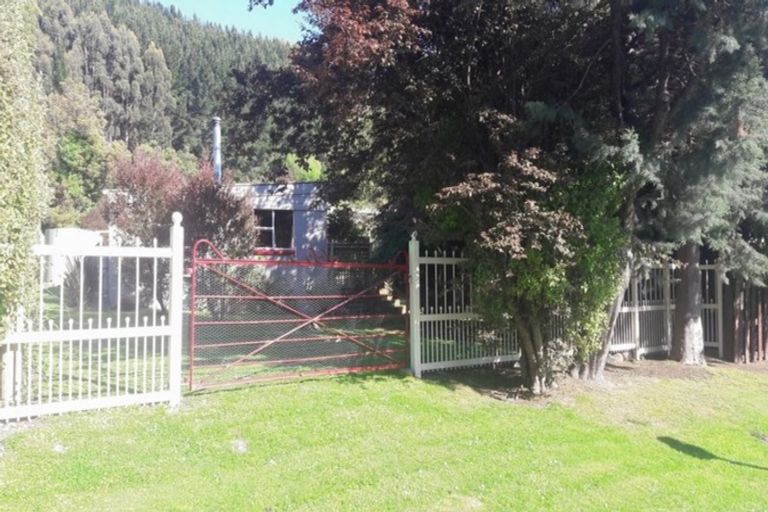 Photo of property in 8 Monalua Avenue, Purau, Diamond Harbour, 8972