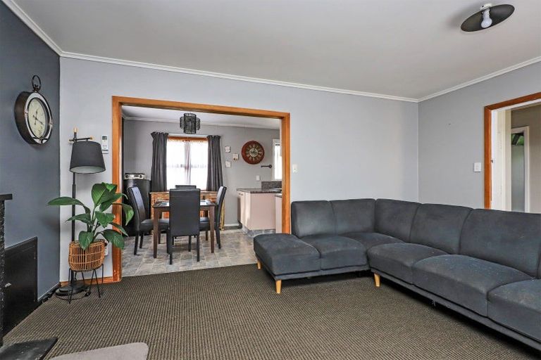 Photo of property in 38 Oldham Avenue, Onekawa, Napier, 4110