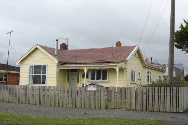 Photo of property in 81 Johnson Street, Milton, 9220