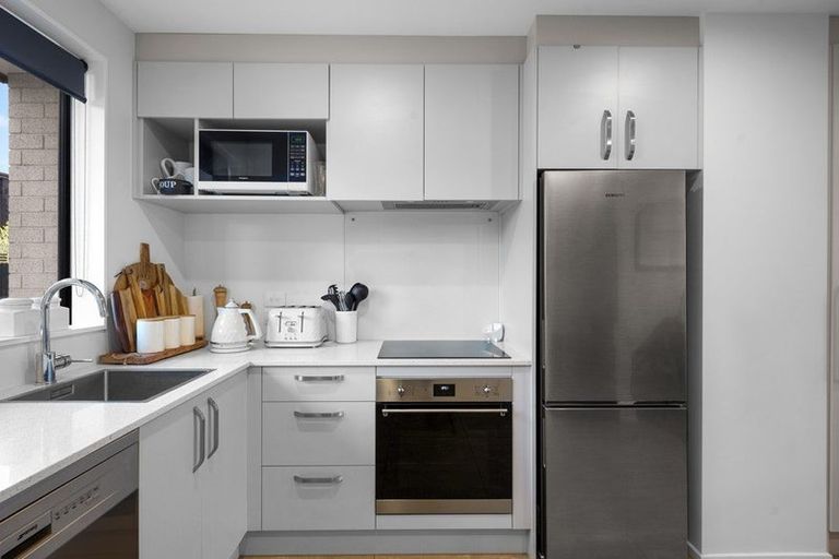 Photo of property in 2/37 Webb Street, St Albans, Christchurch, 8014