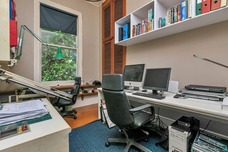 Photo of property in 25 Princes Street, Northcote Point, Auckland, 0627