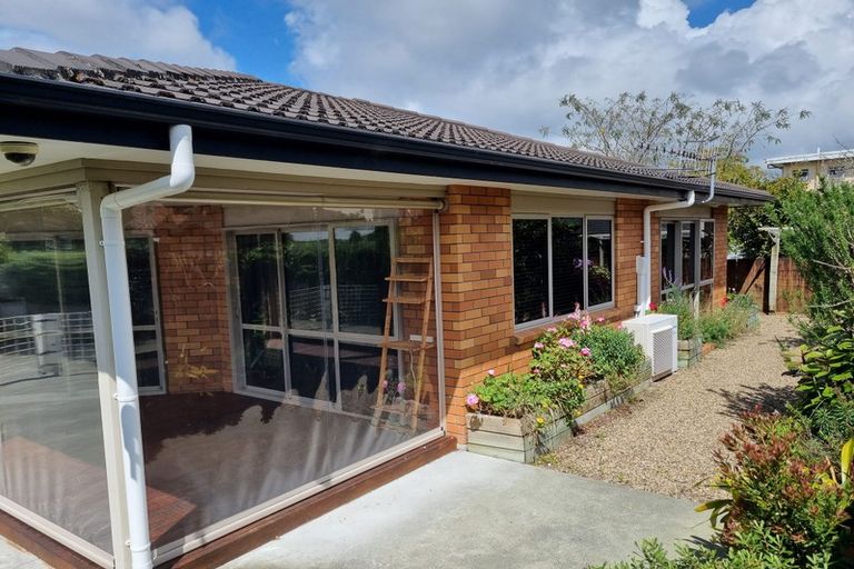 Photo of property in 332a Western Hills Drive, Avenues, Whangarei, 0110
