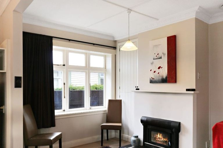 Photo of property in 10 Raymond Terrace, Fairfield, Lower Hutt, 5011