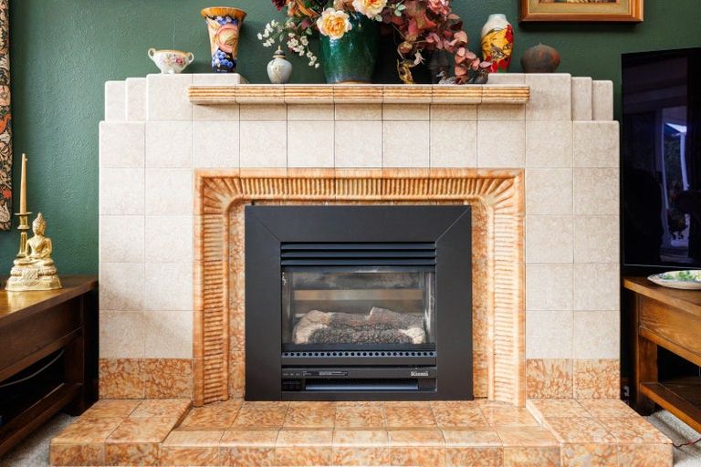 Photo of property in 3 Worsfold Lane, Terrace End, Palmerston North, 4410