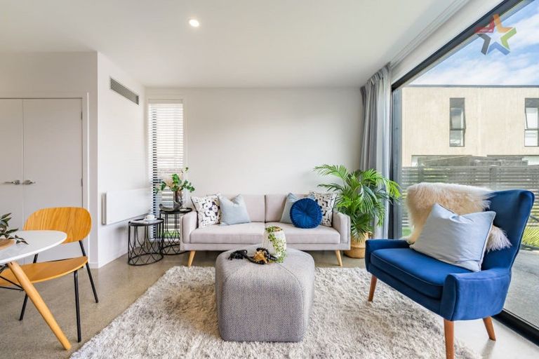 Photo of property in 6 Te Ara O Paetutu, Petone, Lower Hutt, 5012