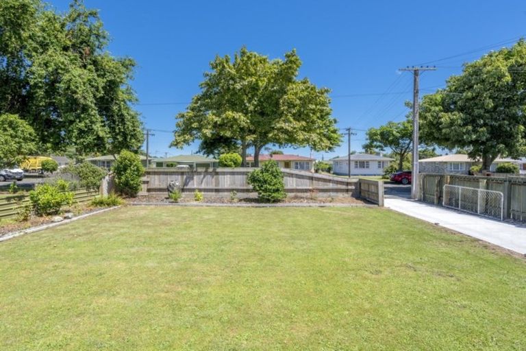 Photo of property in 15 Matai Street, Levin, 5510