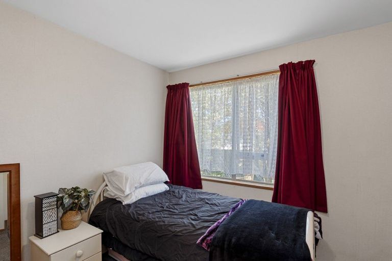 Photo of property in 11 Kuaka Crescent, Bromley, Christchurch, 8062