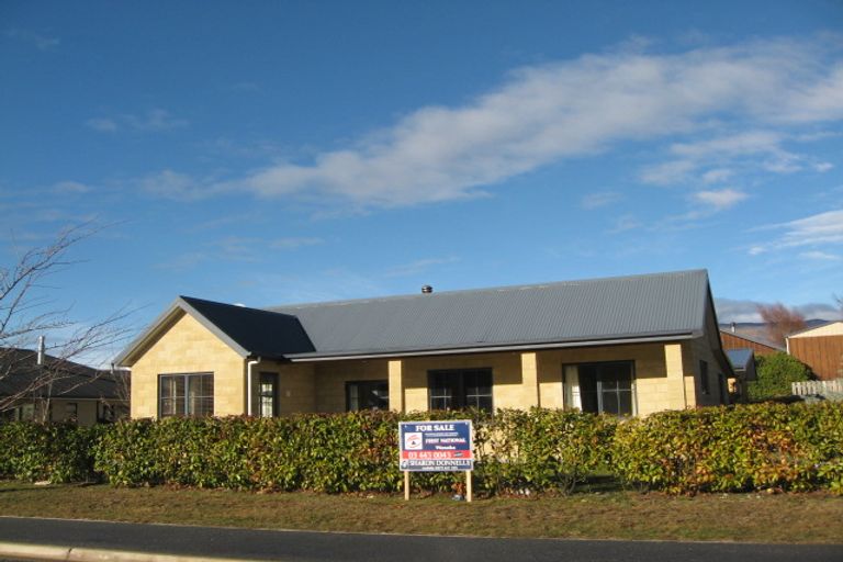 Photo of property in 30 Glengyle Way, Wanaka, 9305