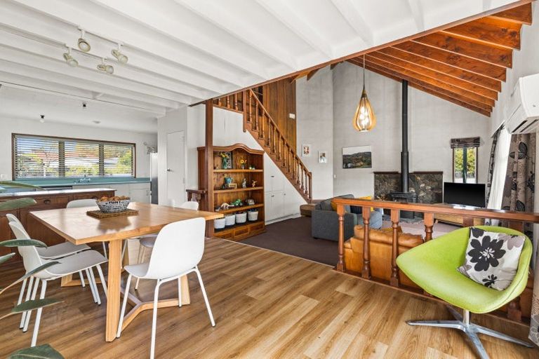 Photo of property in 110 Avondale Road, Taradale, Napier, 4112