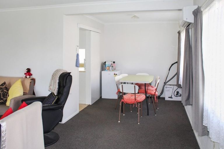 Photo of property in 576 Main Street, Palmerston North, 4410
