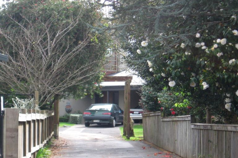 Photo of property in 30 Karaka Road, Otumoetai, Tauranga, 3110