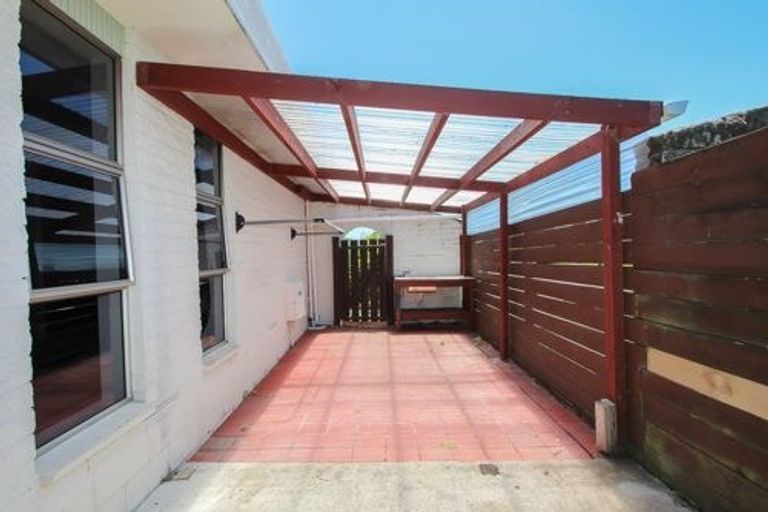 Photo of property in 22 Knightsbridge Place, Dinsdale, Hamilton, 3204