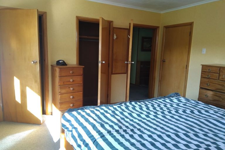 Photo of property in 2 Potters Road, Normanby, Dunedin, 9010