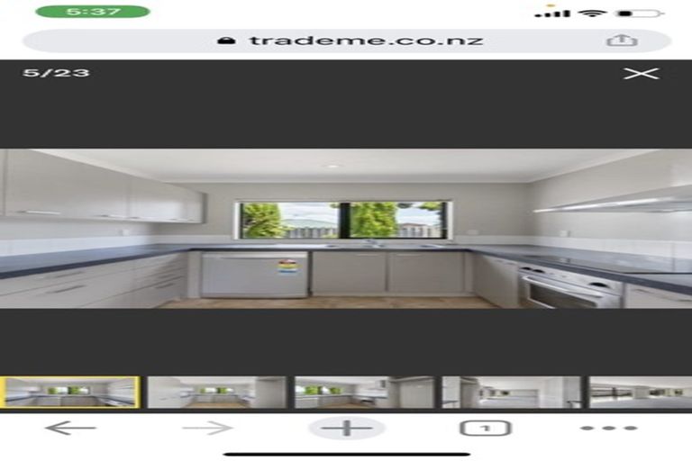 Photo of property in 80 Glenveagh Park Drive, Weymouth, Auckland, 2103