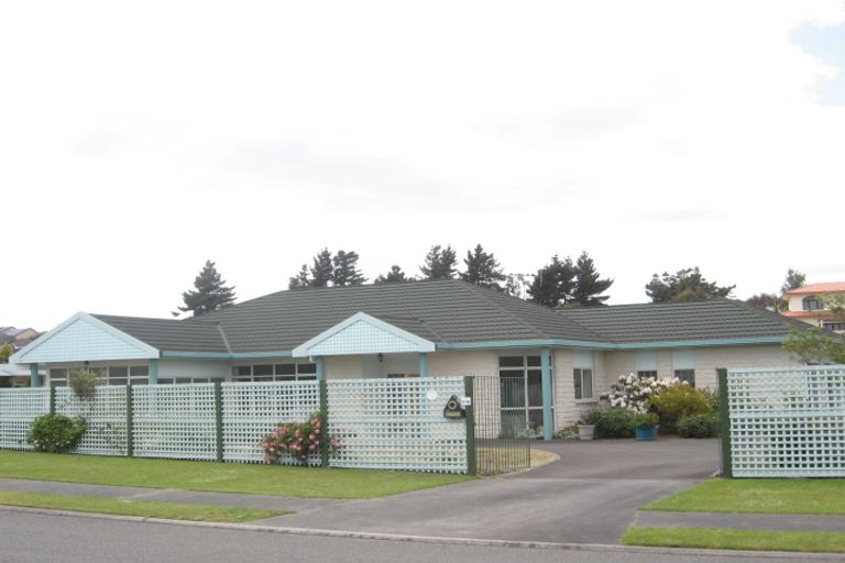 Photo of property in 11 Norfolk Drive, Otamatea, Whanganui, 4500
