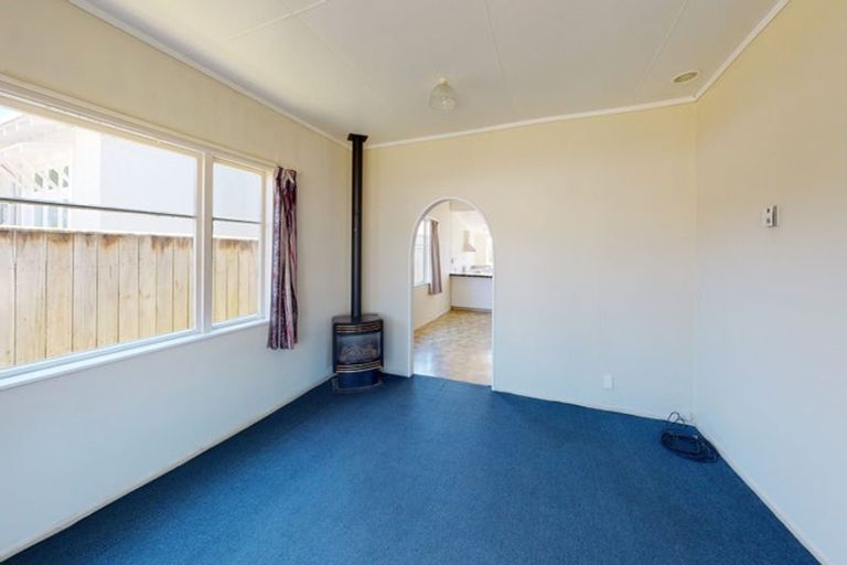 Photo of property in 20 Kawatiri Avenue, Gonville, Whanganui, 4501