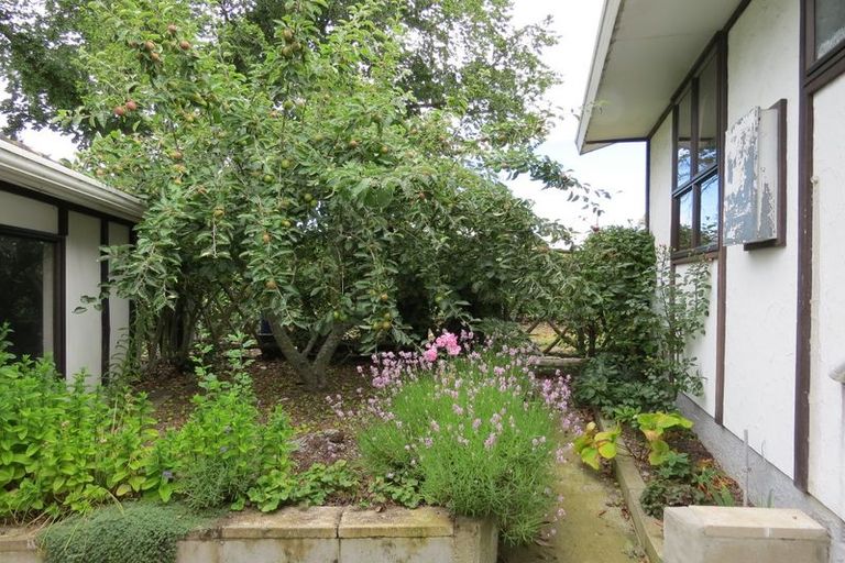 Photo of property in 10 Railway Place, Fairlie, 7925