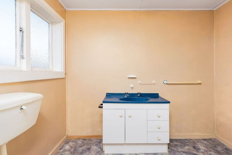 Photo of property in 13 Michael Street, Waimate, 7924