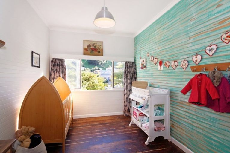 Photo of property in 72 Toi Toi Street, Toi Toi, Nelson, 7010