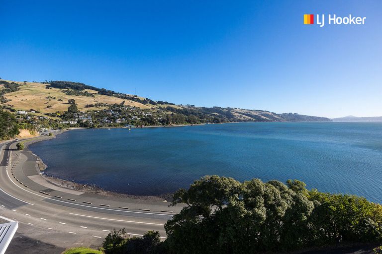 Photo of property in 4 Bewley Avenue, Macandrew Bay, Dunedin, 9014