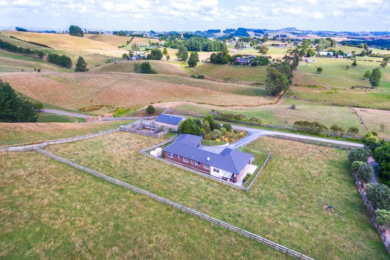 Photo of property in 118d Barnaby Road, Tuakau, 2121