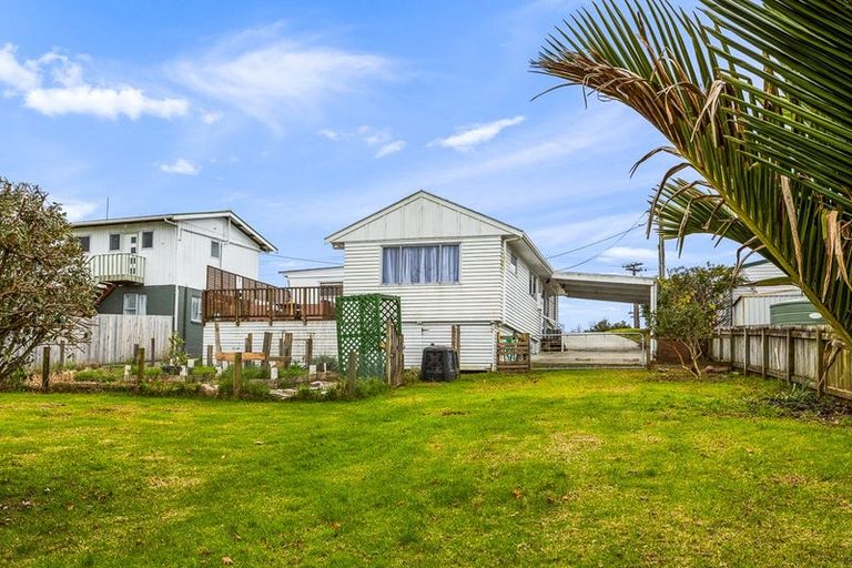 Photo of property in 392 Mahurangi East Road, Snells Beach, 0920