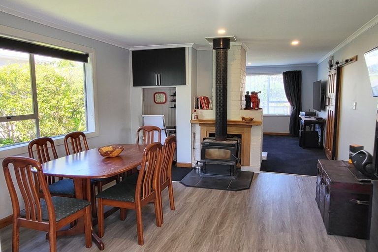 Photo of property in 4 Sutherland Street, Dunollie, Runanga, 7803