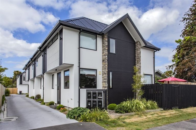 Photo of property in 2/61 Peverel Street, Riccarton, Christchurch, 8041