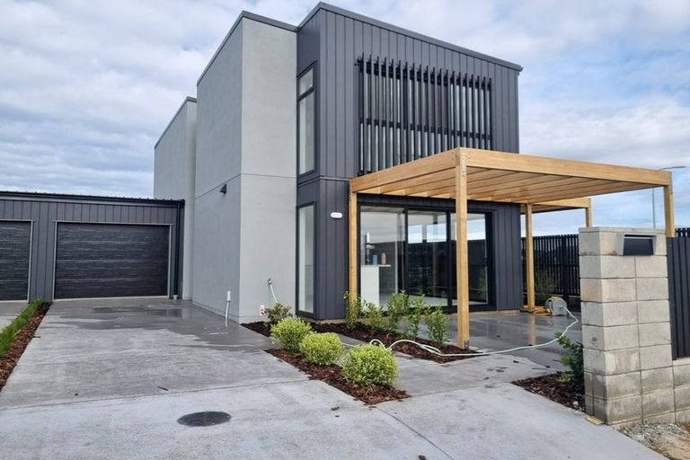 Photo of property in 27 Rehua Way, Papamoa, 3118