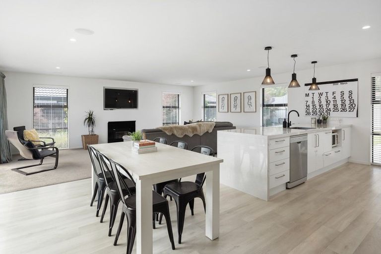 Photo of property in 28 Grigg Drive, Witherlea, Blenheim, 7201