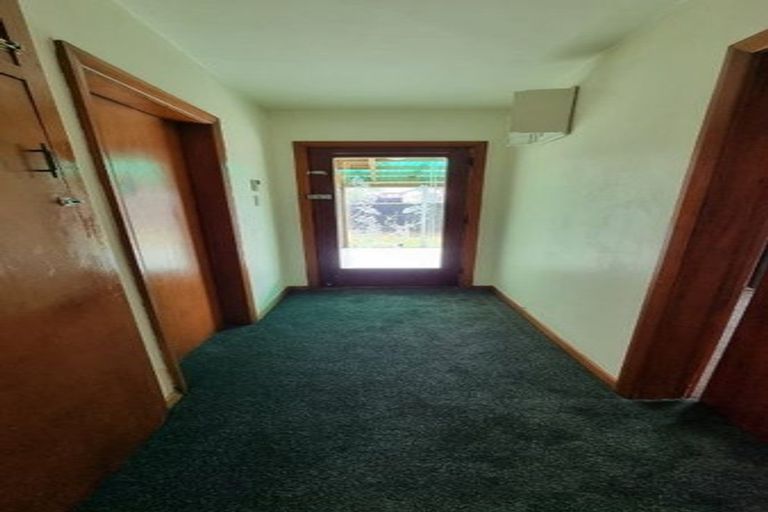 Photo of property in 21 Taurima Street, Hei Hei, Christchurch, 8042