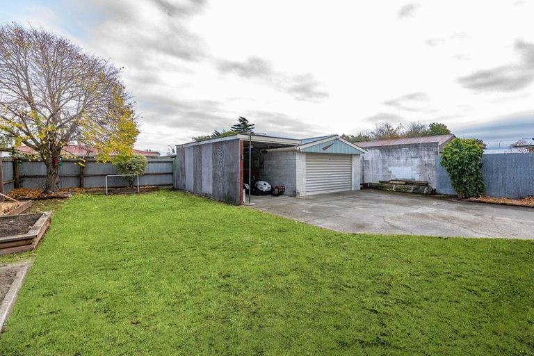 Photo of property in 21 Kinley Street, Rangiora, 7400