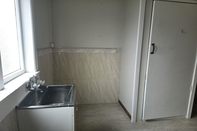 Photo of property in 1/26 Cambridge Terrace, Papatoetoe, Auckland, 2025