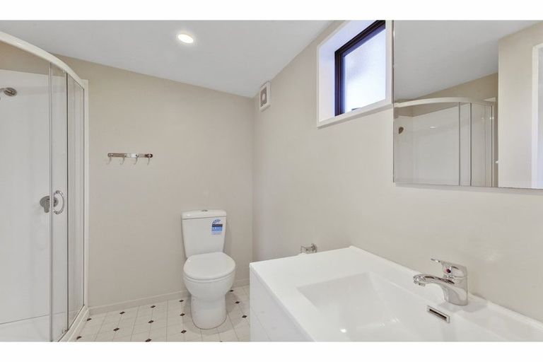 Photo of property in 5 Main North Road, Woodend, 7610