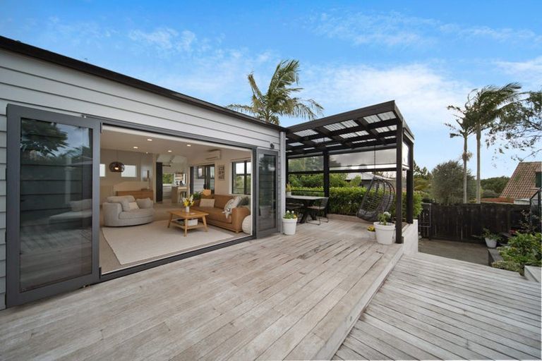 Photo of property in 54 John Gill Road, Shelly Park, Auckland, 2014