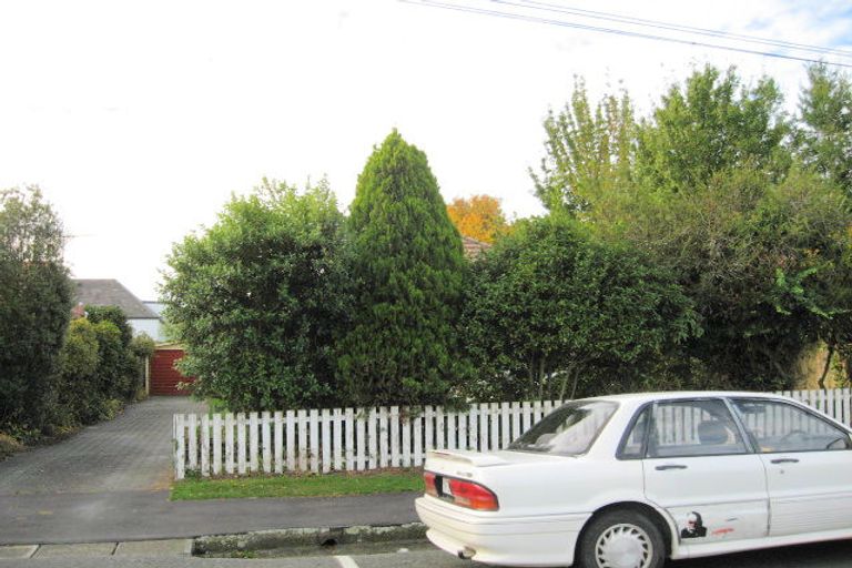 Photo of property in 6 Montana Avenue, Ilam, Christchurch, 8041