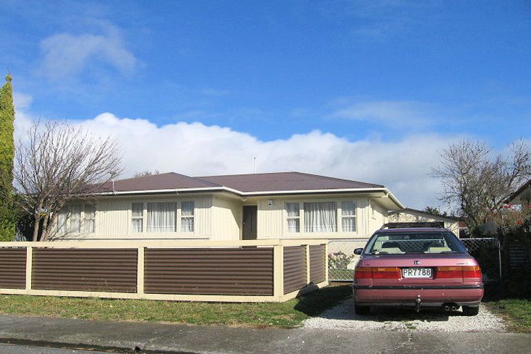 Photo of property in 37 Dover Road, Flaxmere, Hastings, 4120