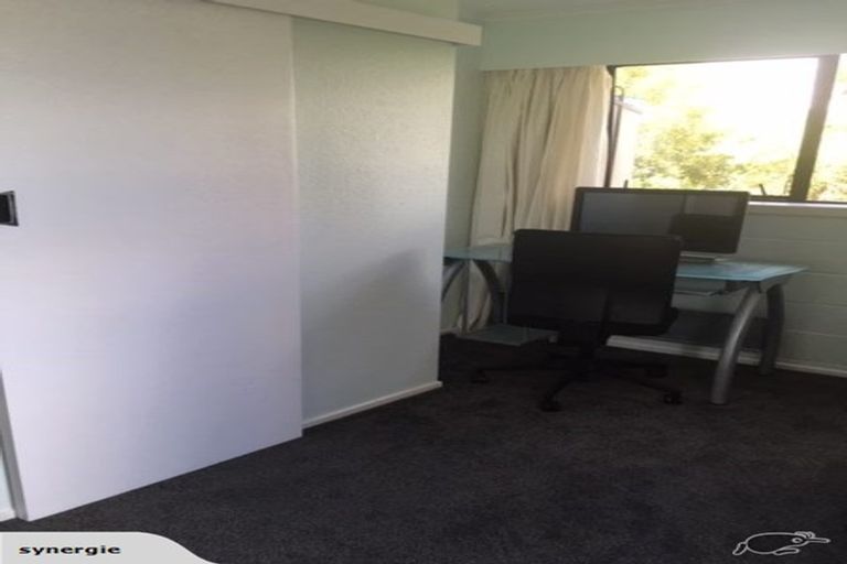 Photo of property in 77 Evelyn Road, Cockle Bay, Auckland, 2014