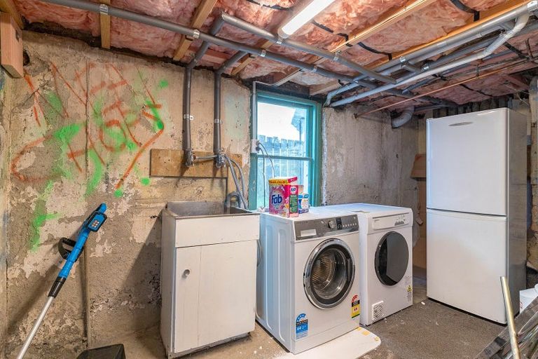 Photo of property in 113 Harbour Terrace, North Dunedin, Dunedin, 9016