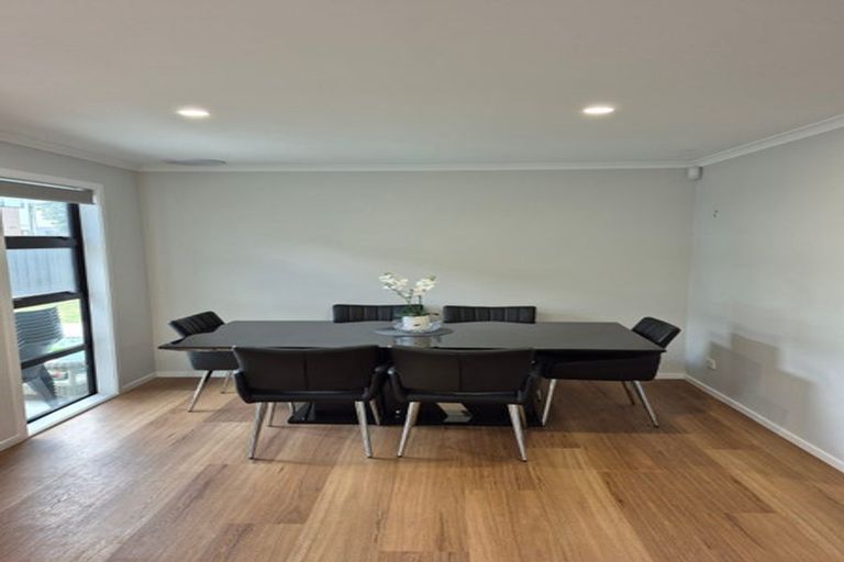 Photo of property in 26 Castletown Street, Wallaceville, Upper Hutt, 5018