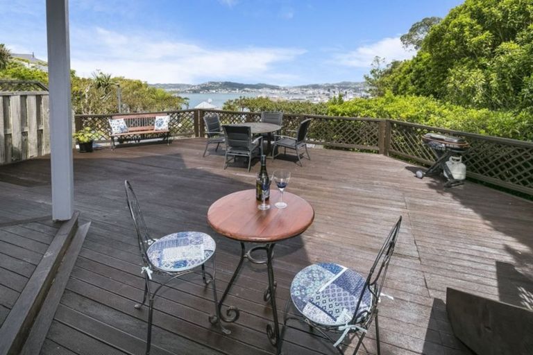 Photo of property in 93a Jubilee Road, Khandallah, Wellington, 6035