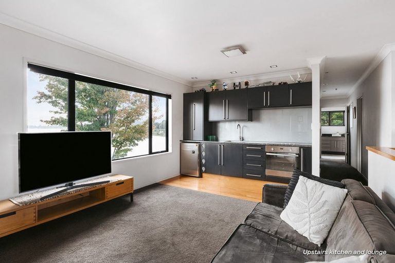 Photo of property in 6 Harbourside Way, Welcome Bay, Tauranga, 3112