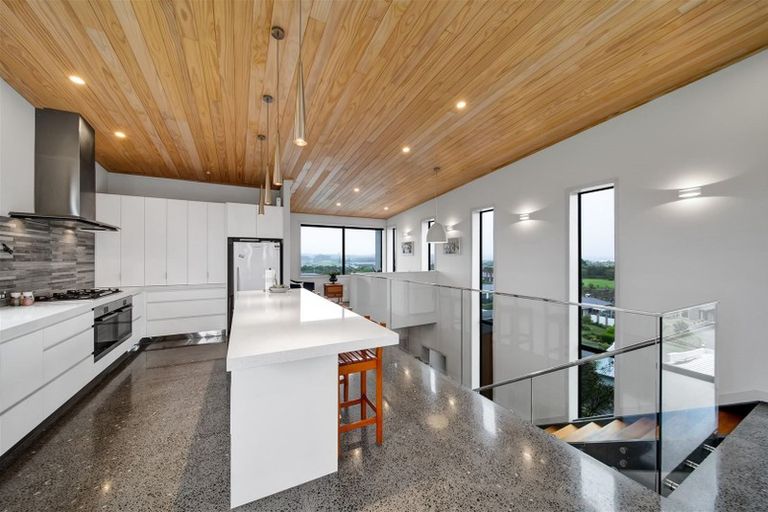 Photo of property in 16a Links Drive, Waiwhakaiho, New Plymouth, 4312