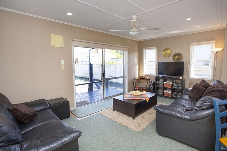 Photo of property in 220b Aickin Road, Whangamata, 3620